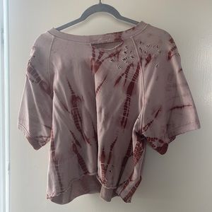 Distressed tie-dye tee!